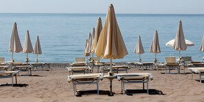 Platja a a prop 