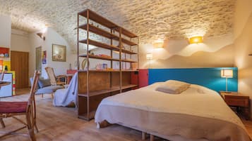 Iron/ironing board, WiFi