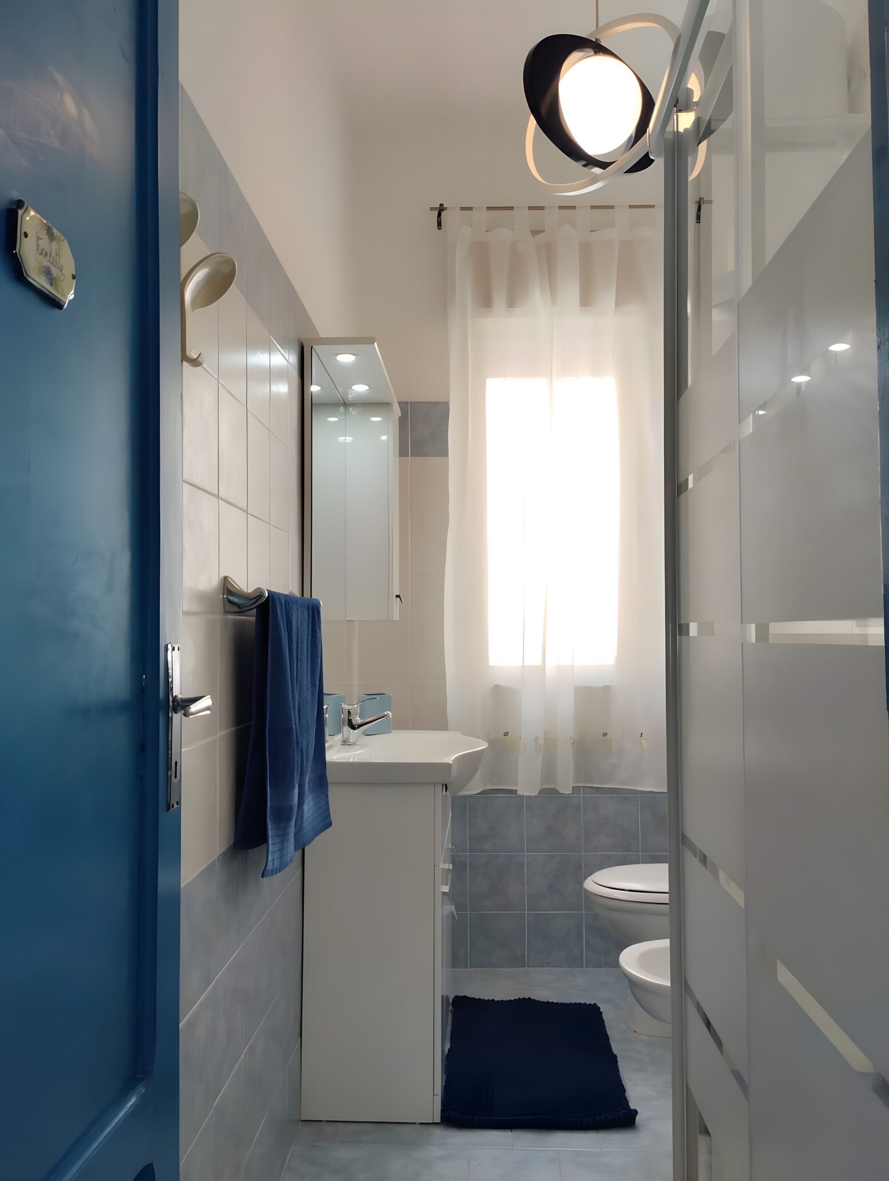 Doccia, asciugacapelli, asciugamani