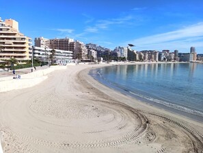 Beach nearby - Apartment 'Mateuet' with Sea Views, Wi-Fi, and Air Conditioning (Calpe)