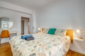 Iron/ironing board, WiFi, bed sheets - Apartment 'Mateuet' with Sea Views, Wi-Fi, and Air Conditioning (Calpe)