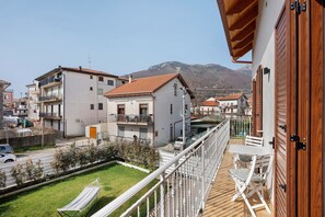 Property grounds - Apartment 'Principe Di Agerola' with Private Terrace, Garden and Wi-Fi (Agerola)