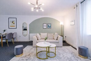 تلفزيون ذكي، كُتُب