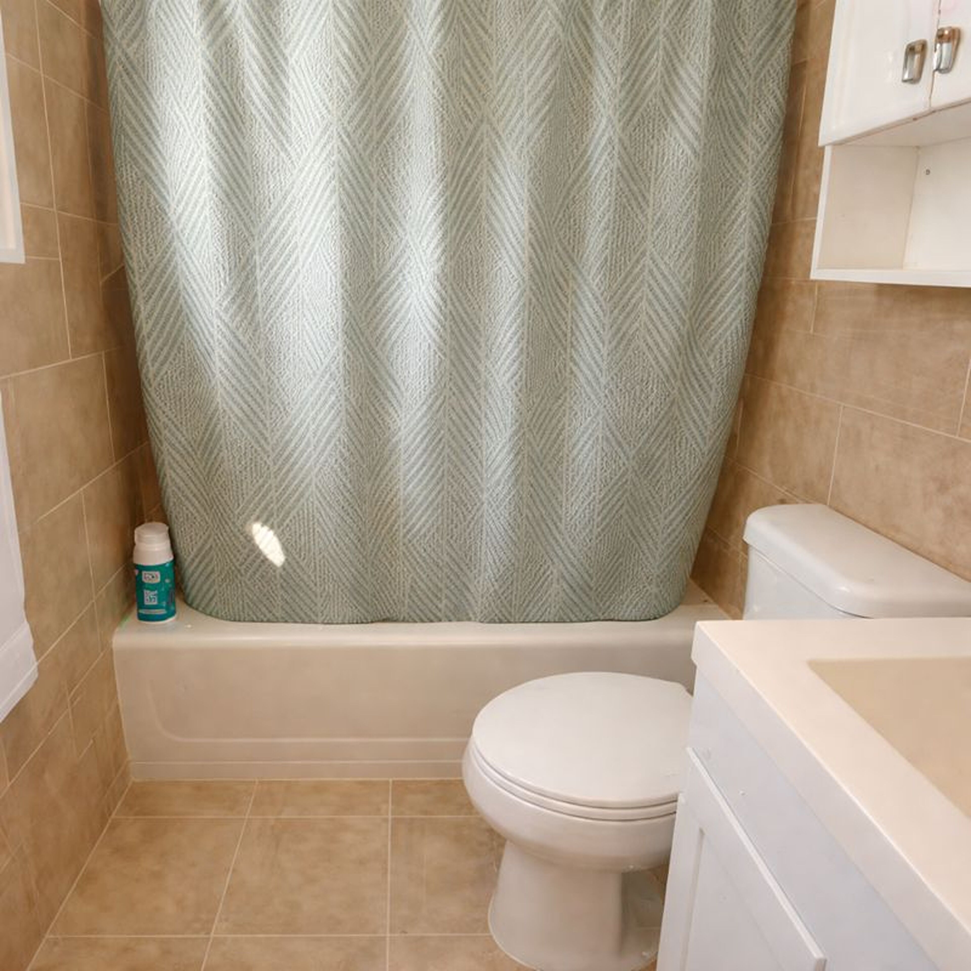 Apartment | Bathroom