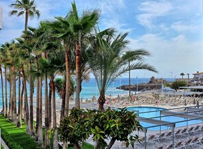 Outdoor pool - Seafront Apartment With Pool Torrecilla Beach Nerja (Nerja)