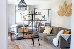 1 bedroom, iron/ironing board, travel cot, free WiFi