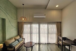 Deluxe Double Room, Balcony, Sea View | Living area - illa - By the sea (Udupi)