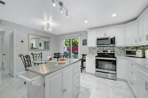 Family Apart Daire, 3 Yatak Odası | Özel mutfak