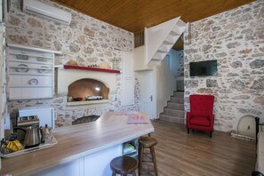 Interior - Ground Floor Apartment in Symi (Simi)