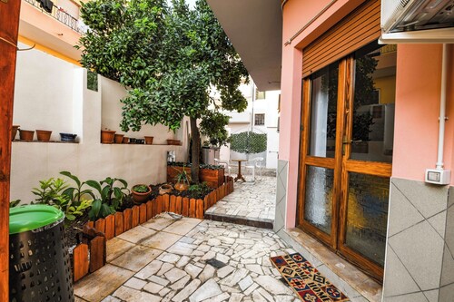 Apartment for 4 in Quartu, near Poetto, Cagliari and nature, comfortable and complete