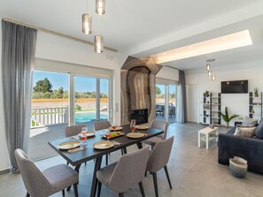 Dining - Ferienvilla Petra in Kolympia Village by Interhome (Kolympia)