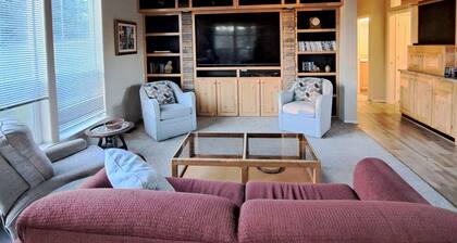 Country Peace, City Convenience