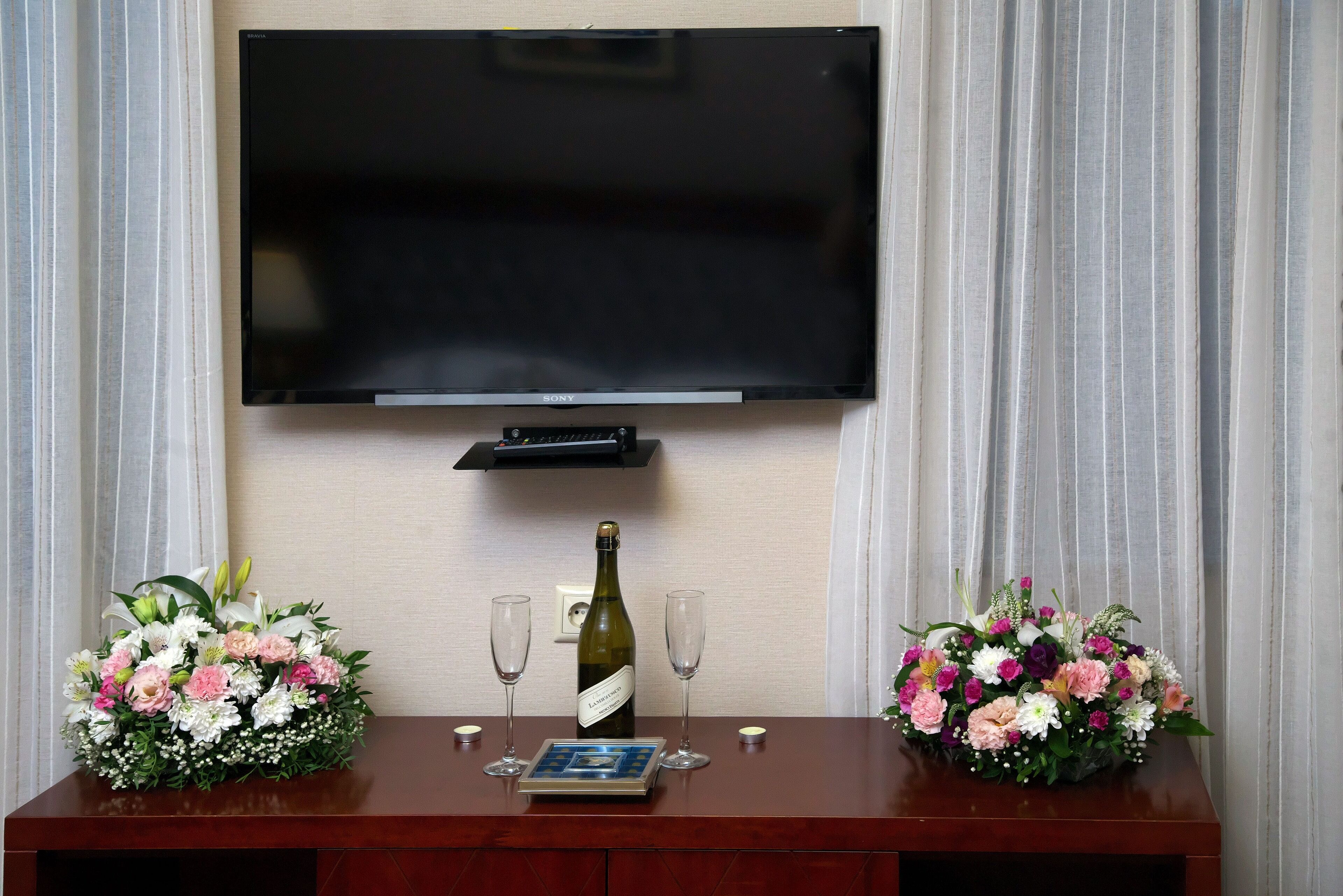 المنشأة من الداخل