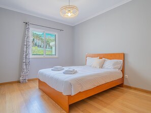 Unclassified image, 4 of 26, button - Appartement mit Meerblick by Interhome (Madeira/Caniço)
