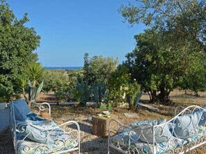 Property grounds - Moderne Ferienvilla bei Noto mit Meerblick und privatem Pool by Interhome (Calabernardo)