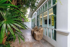 Terrace/patio - 4BR Pool Villa Movie Room V289 (Chalong)