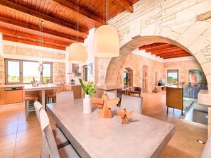 Dining - "Acrothea Villa Beheizter Pool" by Interhome (Georgioupoli)