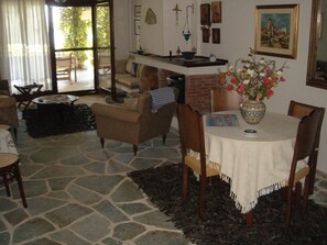 Interior - Aus dem Garten direkt an den Strand by Interhome (Nea Skioni)