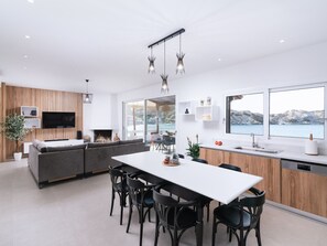 Dining - "Villa Dimelen" by Interhome (Agia Pelagia)