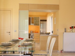 Dining - Dange Villa für 6 Personen by Interhome (Sivota)