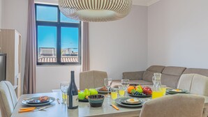 Dining - Herz-Altstadt-Zentrum Wohnung 5 STARS by Interhome (Madeira/Funchal)
