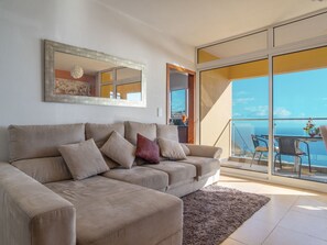 TV - Casanova-Villa by Interhome (Madeira/Calheta)