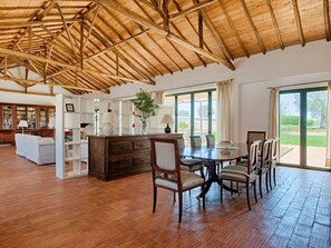 Dining - Ferienvilla mit Garten, Grill und Terrasse by Interhome (Silves)