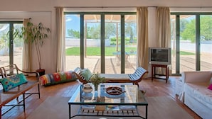 Unclassified image, 3 of 24, button - Ferienvilla mit Garten, Grill und Terrasse by Interhome (Silves)