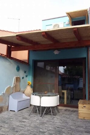 Outdoor dining - Wunderschönes freistehendes Haus by Interhome (Solanas)