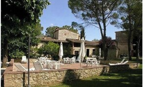 Outdoor dining - 'Santinovo stalla' by Interhome (Colle Val d'Elsa)