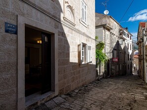 Exterior detail - Stadtzentrum Pelavin Mir by Interhome (Korčula)