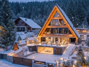 Exterior - Chalet "Forest Hill" mit Hallenbad by Interhome (Delnice)