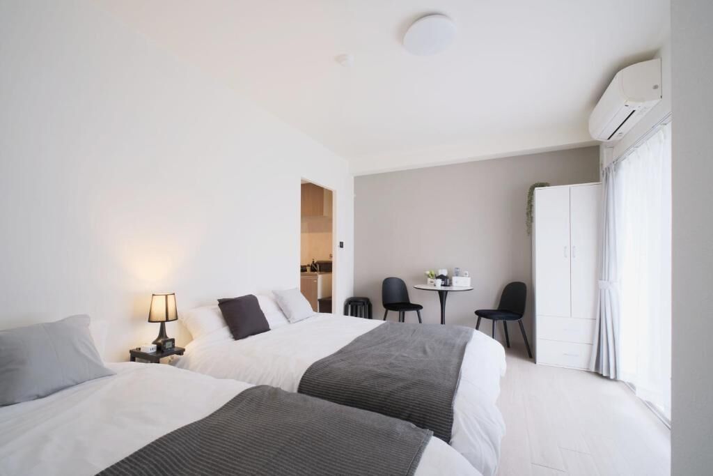 Classic-Apartment, Balkon, Stadtblick | Schreibtisch, kostenloses WLAN