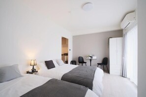 クラシック アパートメント バルコニー シティビュー | デスク、防音設備、WiFi (無料)