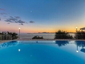 Pool - "Villa Nafsika" by Interhome (Kalami)