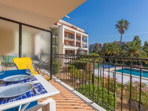 Outdoor dining - Cap Ferrat by Interhome (Sainte Maxime)