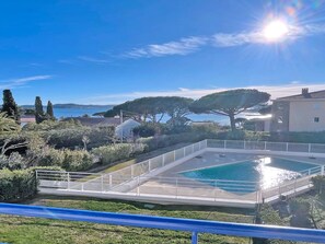 Pool - Apartment Terrasses Croisette - Meerblick by Interhome (Sainte Maxime)