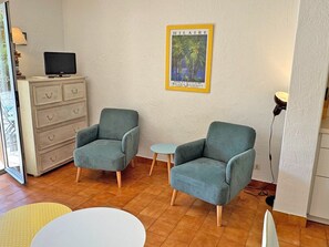 Interior - Appt T2 - 4 pers - Clim - Wifi - Piscine et tennis by Interhome (Sainte Maxime)