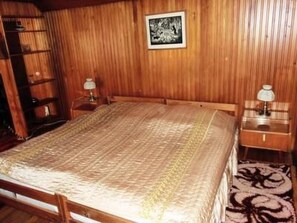 3 bedrooms, Internet