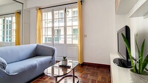 Living area - Wohnung in Funchal, in der Nähe von Farmers Market by Interhome (Madeira/Funchal)