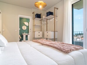 Internet - für 4 Personen ca. 110 m2 in Funchal, Madei by Interhome (Madeira/Funchal)