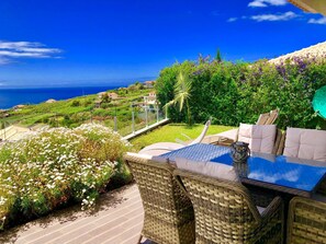 Outdoor dining - "Villa Pinheira II" by Interhome (Madeira/Calheta)