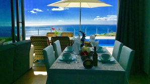 Dining - "Villa Pinheira III" by Interhome (Madeira/Calheta)