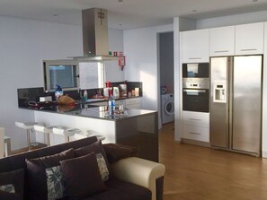 Interior - "Villa Pinheira III" by Interhome (Madeira/Calheta)