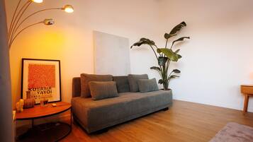 Apartment | 2 bedrooms, iron/ironing board