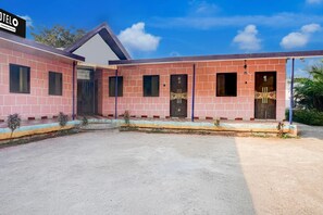 House | Exterior - Hotel O Malavli Lonavala Hill View (Mawal)