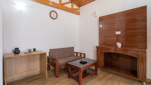 ห้องลักซ์ชัวรี่ | บริเวณนั่งเล่น