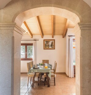 Dining - Son Sea Villa – 5 minutes from Es Trenc, private villa and total tranquillity (Campos)