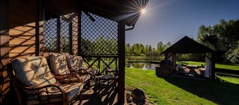Holiday Home With Sauna, Jacuzzi and Private Pond
