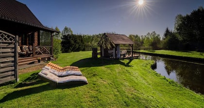 Holiday Home With Sauna, Jacuzzi and Private Pond